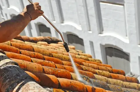 Nettoyage de toitures - Ustou